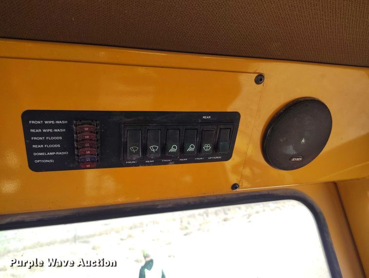 image for item DP5162 CMI TM-3-350 landfill compactor