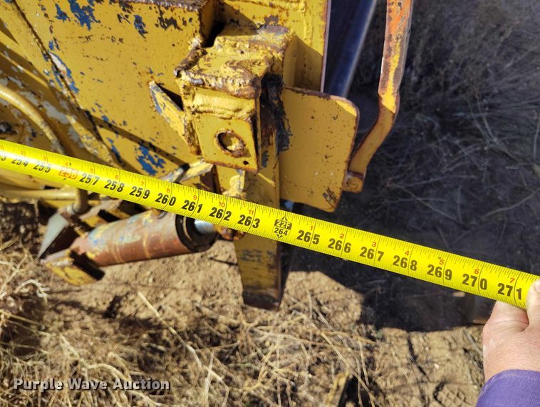 image for item DP5163 1974 Ford LN800 refuse truck