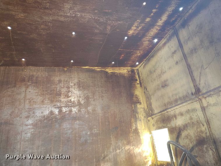 image for item DP5163 1974 Ford LN800 refuse truck