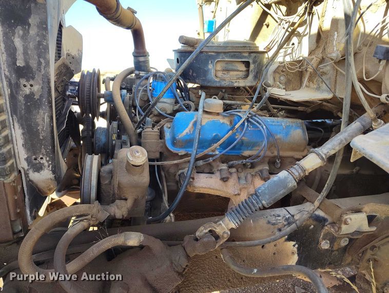 image for item DP5163 1974 Ford LN800 refuse truck