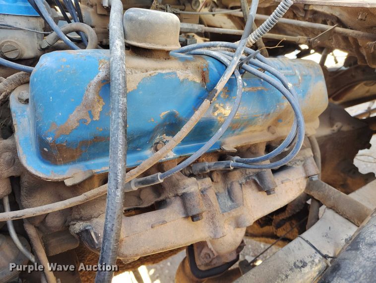 image for item DP5163 1974 Ford LN800 refuse truck