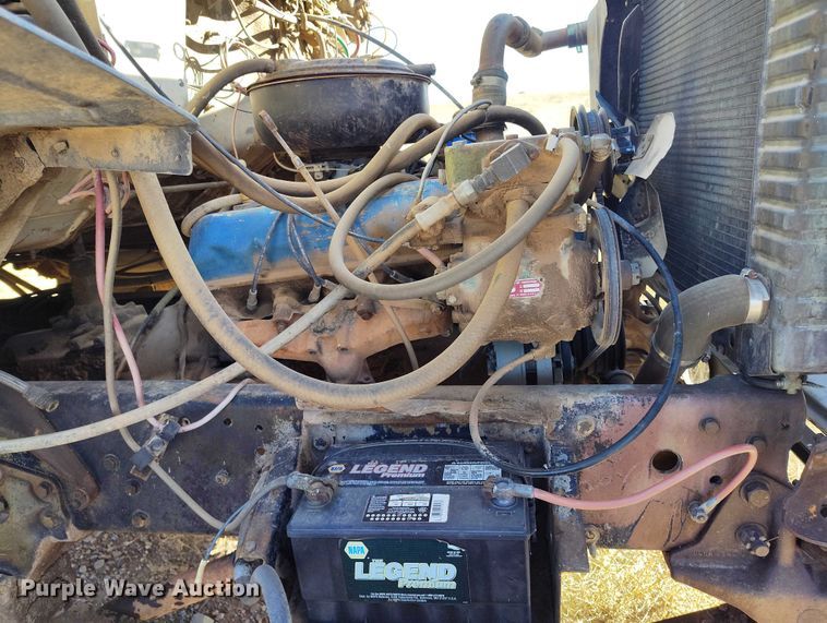 image for item DP5163 1974 Ford LN800 refuse truck