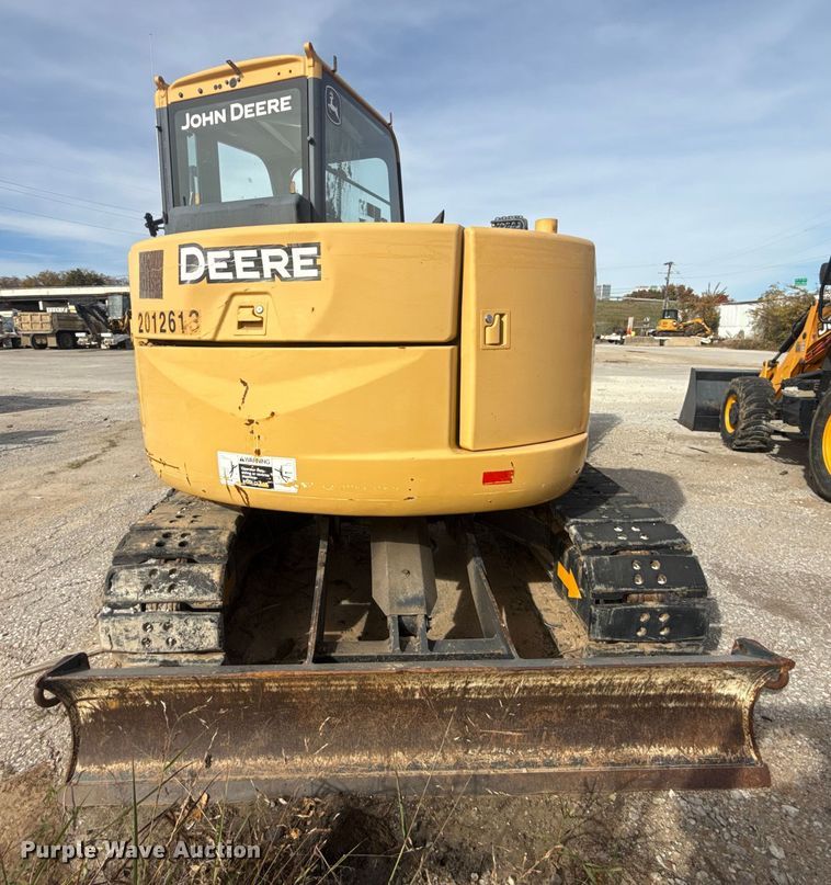 image for item DQ4124 2013 John Deere 85D mini excavator