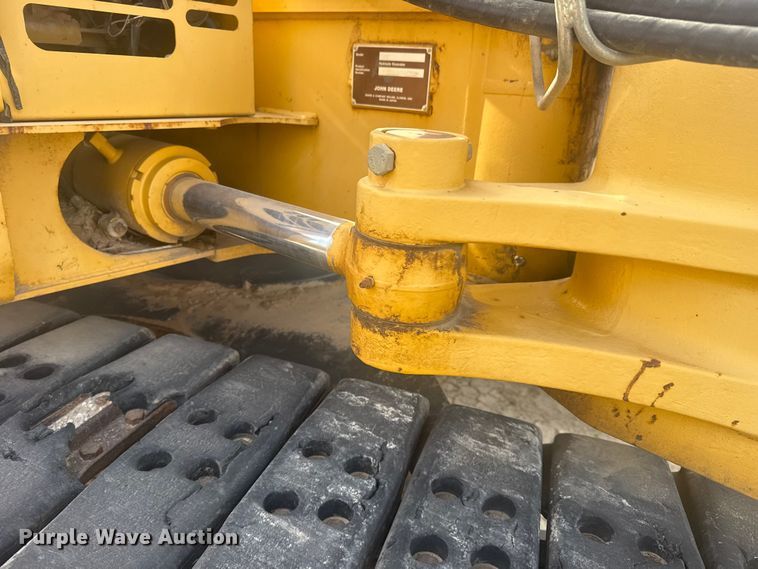 image for item DQ4124 2013 John Deere 85D mini excavator