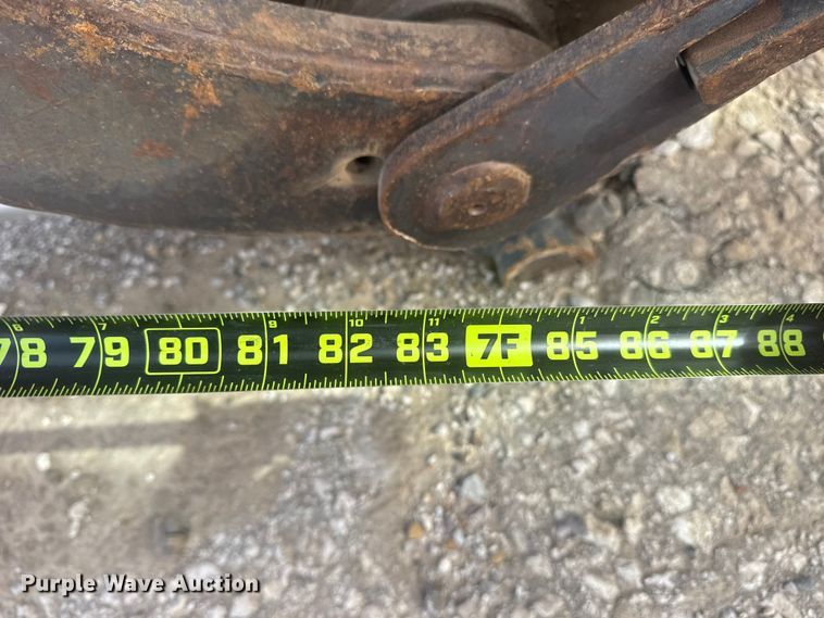 image for item DQ4124 2013 John Deere 85D mini excavator