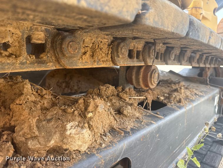 image for item DQ4124 2013 John Deere 85D mini excavator