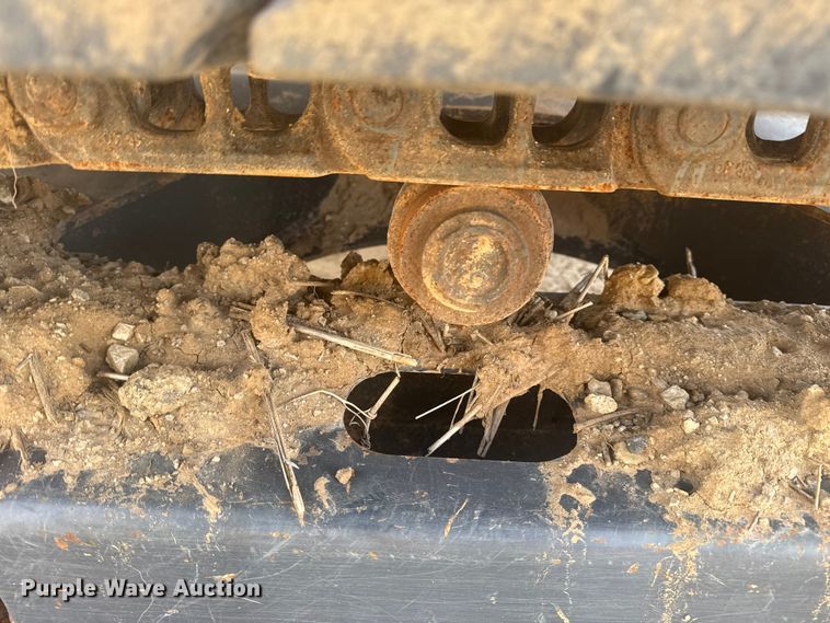 image for item DQ4124 2013 John Deere 85D mini excavator