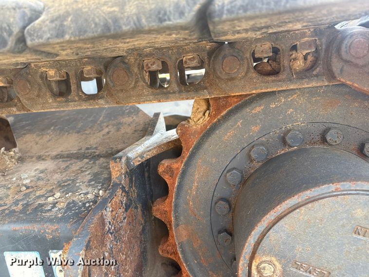 image for item DQ4124 2013 John Deere 85D mini excavator