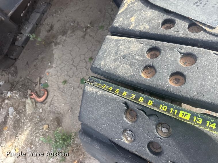 image for item DQ4124 2013 John Deere 85D mini excavator