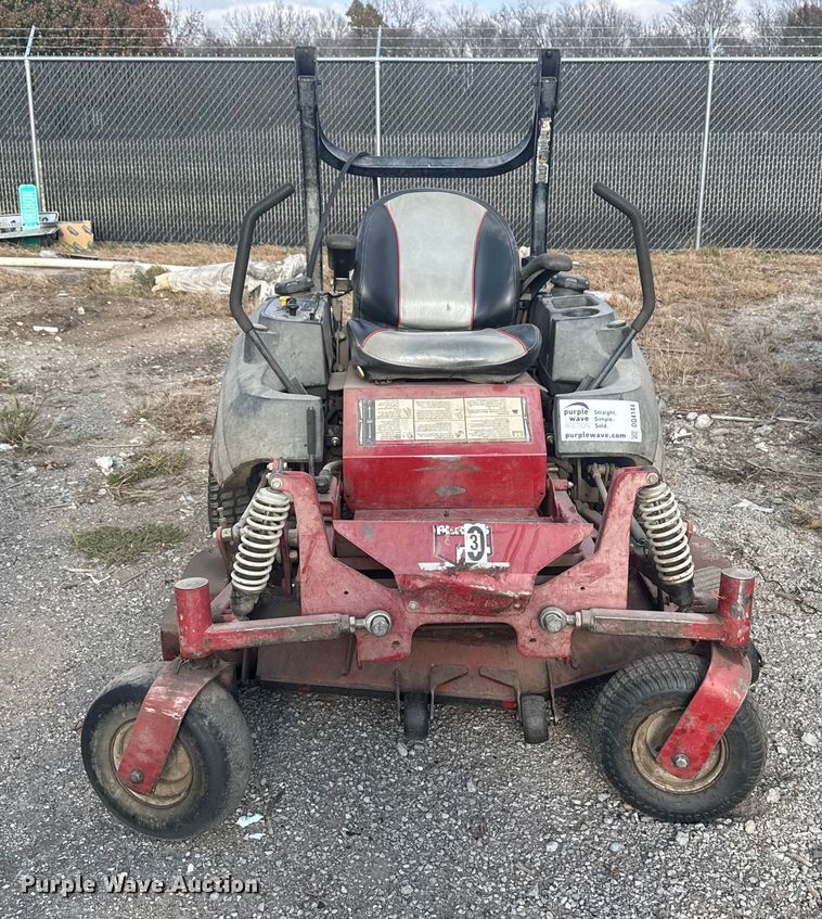 image for item DQ4144 Ferris ZTR lawn mower