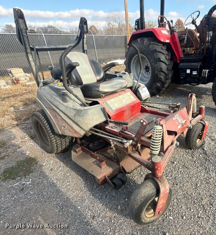 image for item DQ4144 Ferris ZTR lawn mower