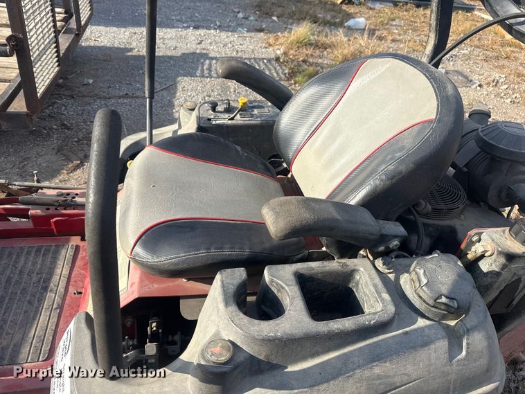 image for item DQ4144 Ferris ZTR lawn mower