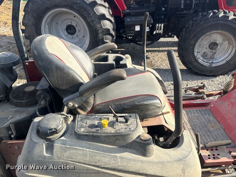 image for item DQ4144 Ferris ZTR lawn mower