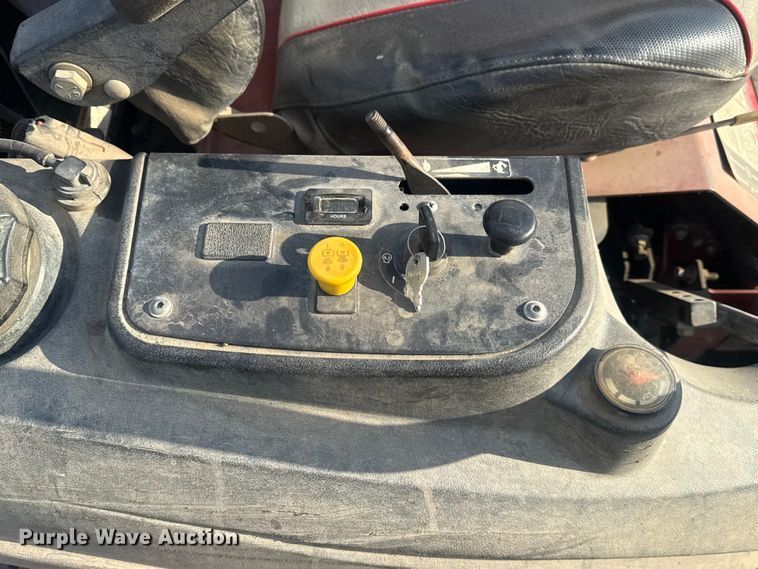 image for item DQ4144 Ferris ZTR lawn mower