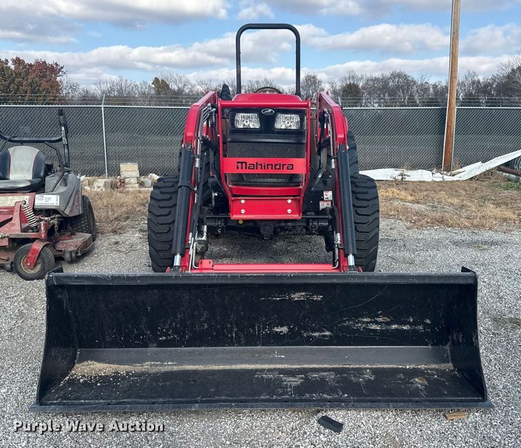 image for item DQ4145 Mahindra 5155 MFWD tractor