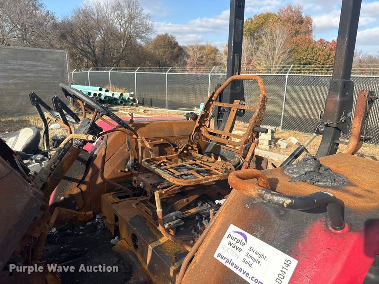 image for item DQ4145 Mahindra 5155 MFWD tractor