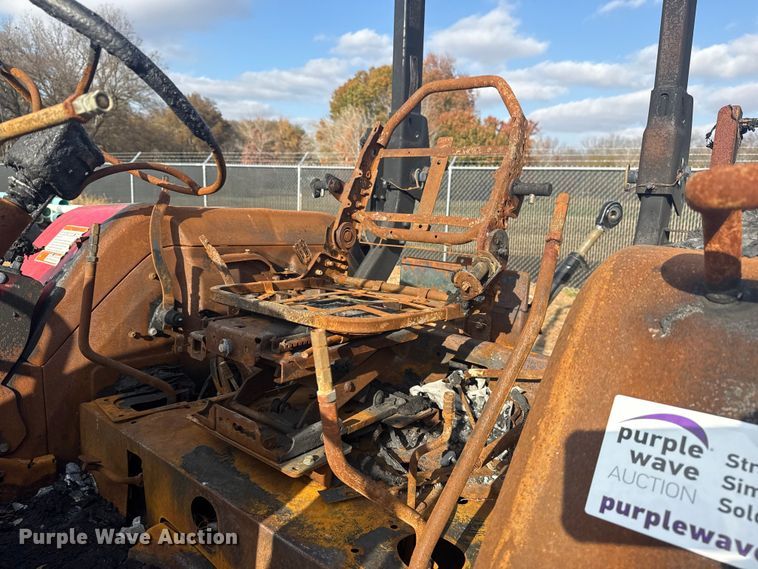 image for item DQ4145 Mahindra 5155 MFWD tractor