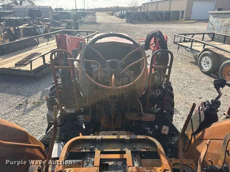 image for item DQ4145 Mahindra 5155 MFWD tractor