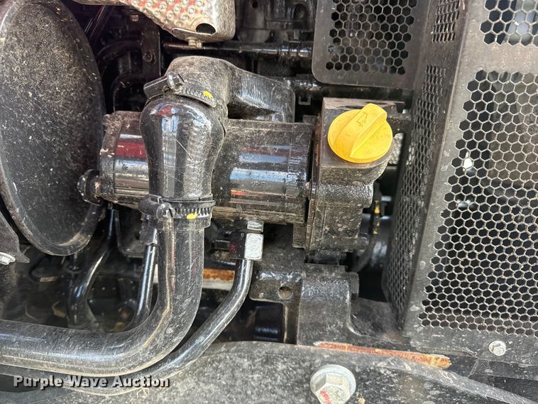 image for item DQ4145 Mahindra 5155 MFWD tractor