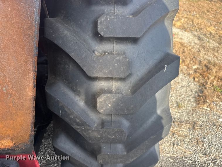 image for item DQ4145 Mahindra 5155 MFWD tractor