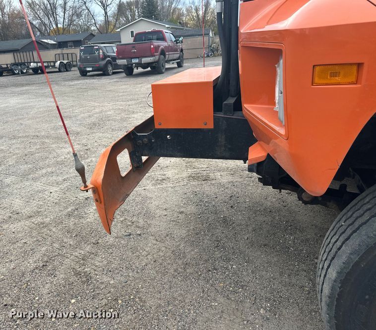 image for item DT6429 1992 Ford 8000 sewer jetter truck