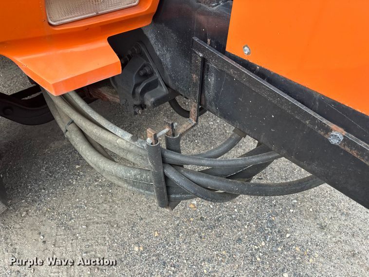 image for item DT6429 1992 Ford 8000 sewer jetter truck