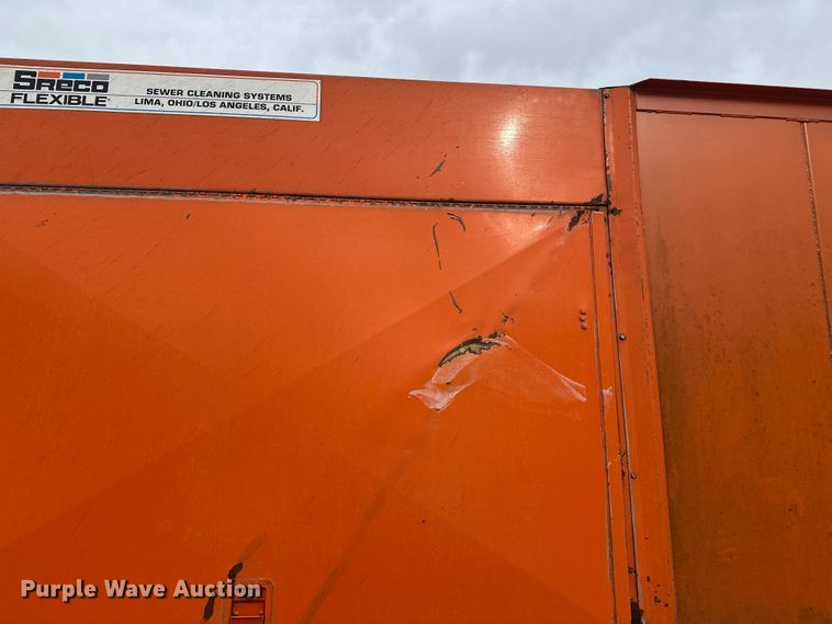 image for item DT6429 1992 Ford 8000 sewer jetter truck