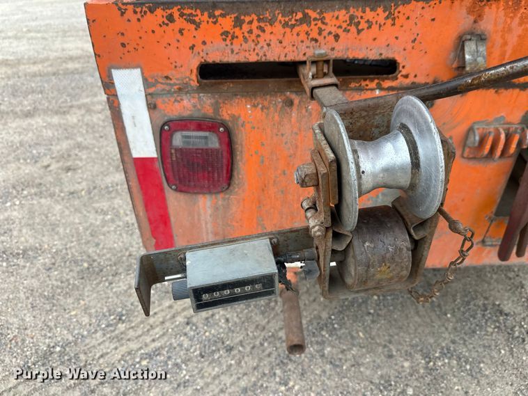 image for item DT6429 1992 Ford 8000 sewer jetter truck