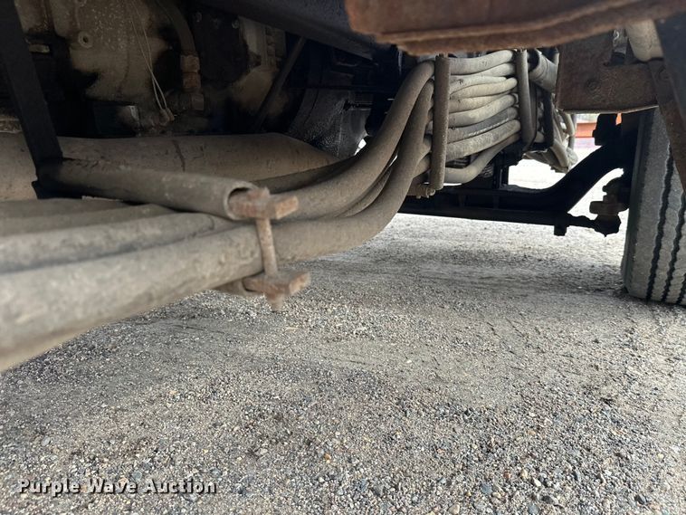 image for item DT6429 1992 Ford 8000 sewer jetter truck