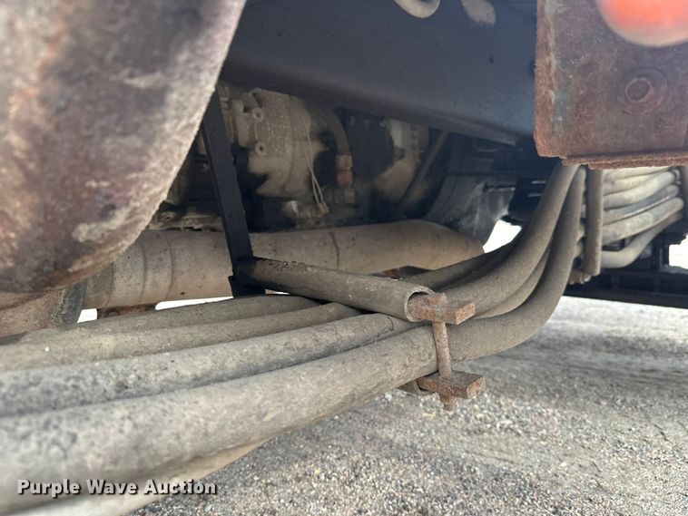 image for item DT6429 1992 Ford 8000 sewer jetter truck