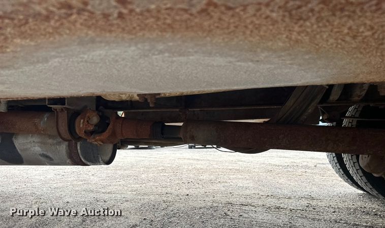 image for item DT6429 1992 Ford 8000 sewer jetter truck