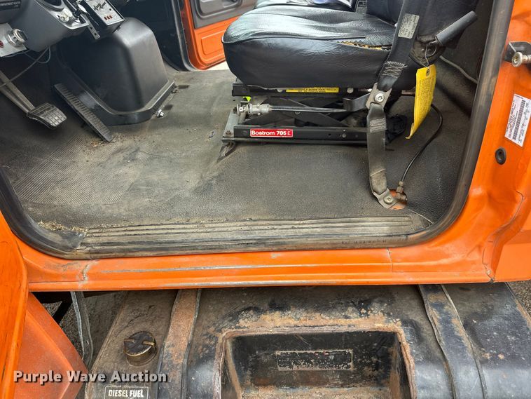 image for item DT6429 1992 Ford 8000 sewer jetter truck