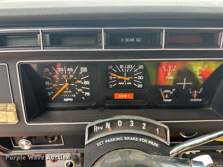 image for item DT6429 1992 Ford 8000 sewer jetter truck