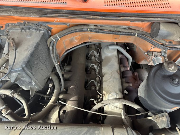 image for item DT6429 1992 Ford 8000 sewer jetter truck