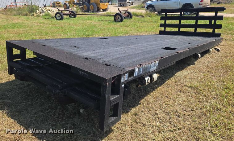 image for item DU6890 Knapheide  PVMX -183CGSA flatbed