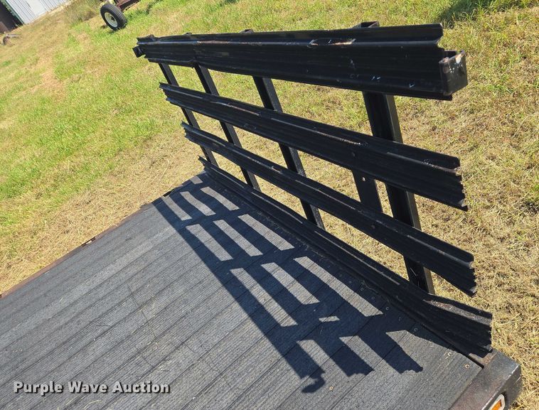 image for item DU6890 Knapheide  PVMX -183CGSA flatbed