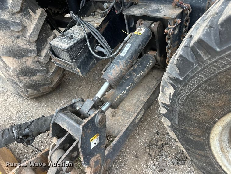 image for item DW4372 Case Maxxum MXU110 MFWD tractor