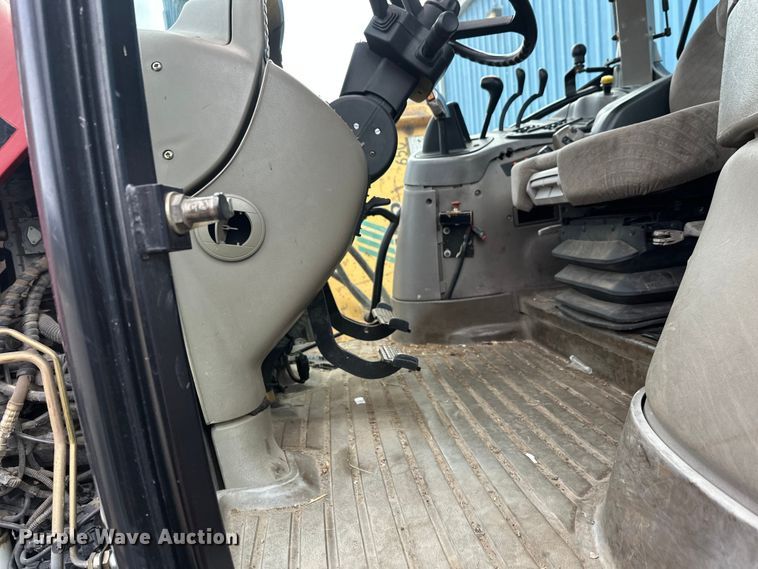 image for item DW4372 Case Maxxum MXU110 MFWD tractor