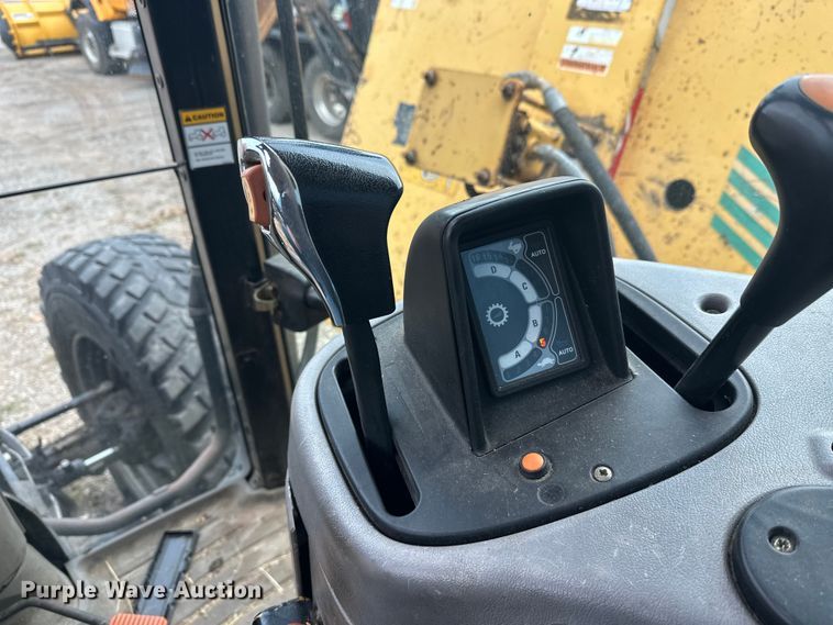 image for item DW4372 Case Maxxum MXU110 MFWD tractor