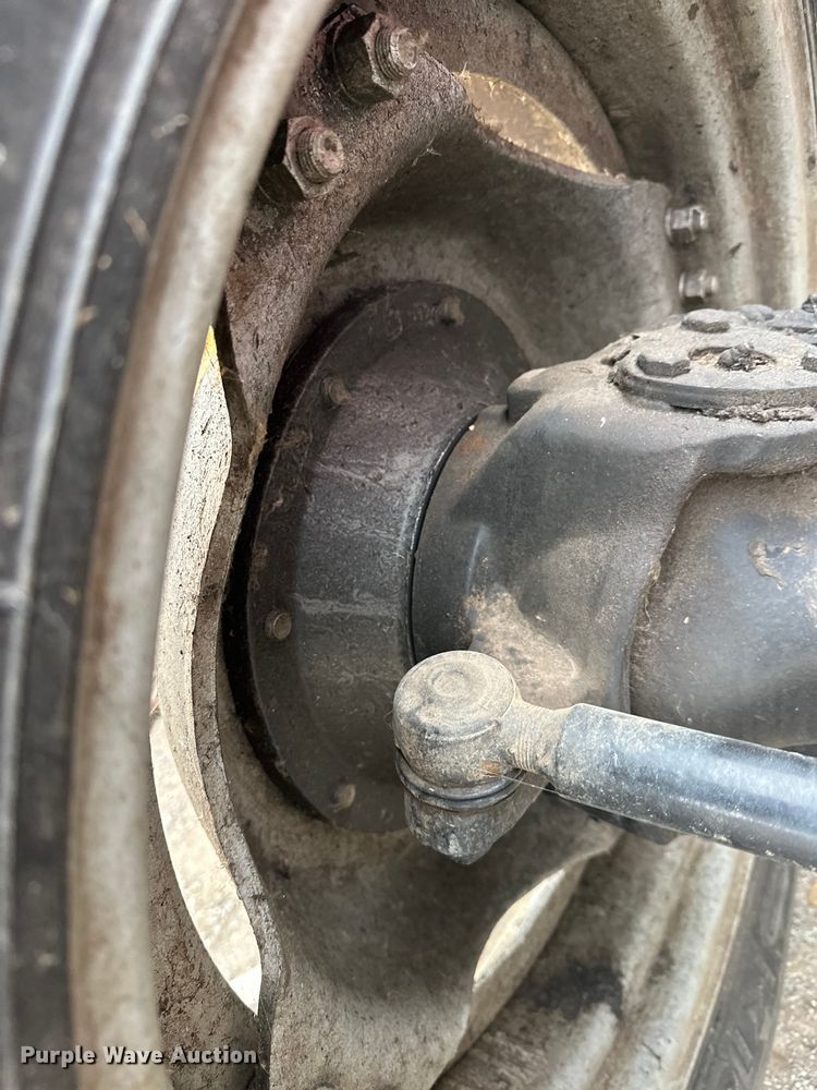 image for item DW4372 Case Maxxum MXU110 MFWD tractor