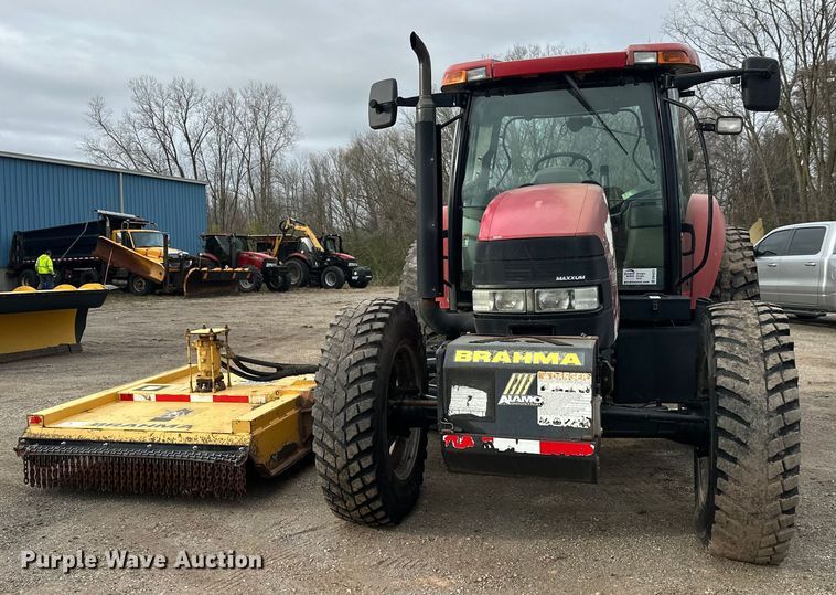 image for item DW4373 2003 Case Maxxum MXU110 MFWD tractor