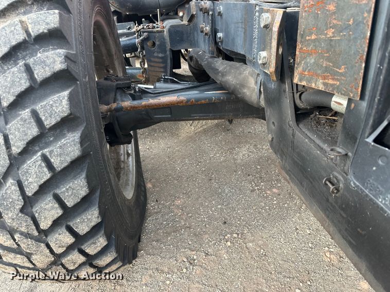 image for item DW4373 2003 Case Maxxum MXU110 MFWD tractor