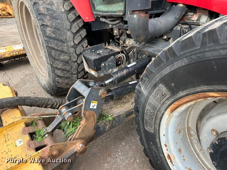 image for item DW4373 2003 Case Maxxum MXU110 MFWD tractor