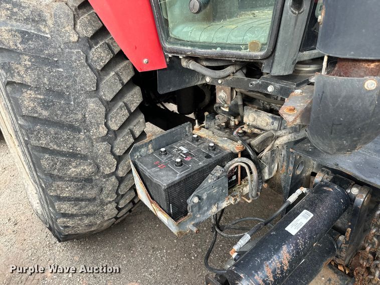 image for item DW4373 2003 Case Maxxum MXU110 MFWD tractor