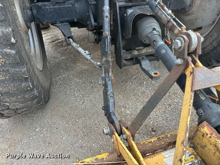 image for item DW4373 2003 Case Maxxum MXU110 MFWD tractor