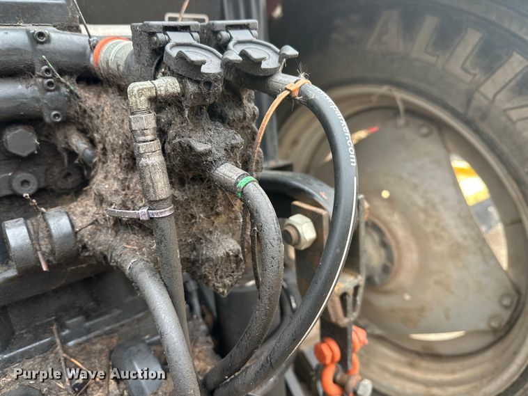 image for item DW4373 2003 Case Maxxum MXU110 MFWD tractor