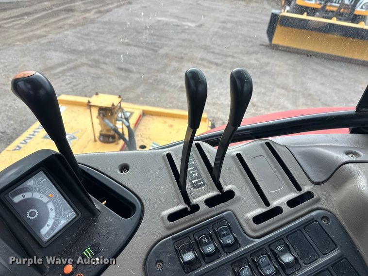 image for item DW4373 2003 Case Maxxum MXU110 MFWD tractor