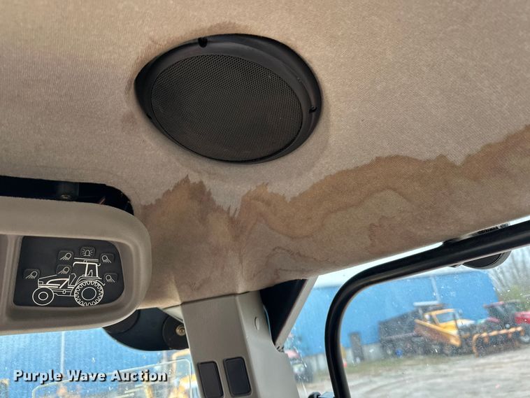 image for item DW4373 2003 Case Maxxum MXU110 MFWD tractor