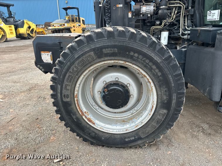 image for item DW4373 2003 Case Maxxum MXU110 MFWD tractor