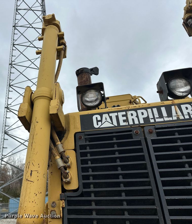 image for item DW4375 1991 Caterpillar D8N dozer
